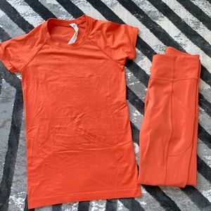Orange Lululemon set size4